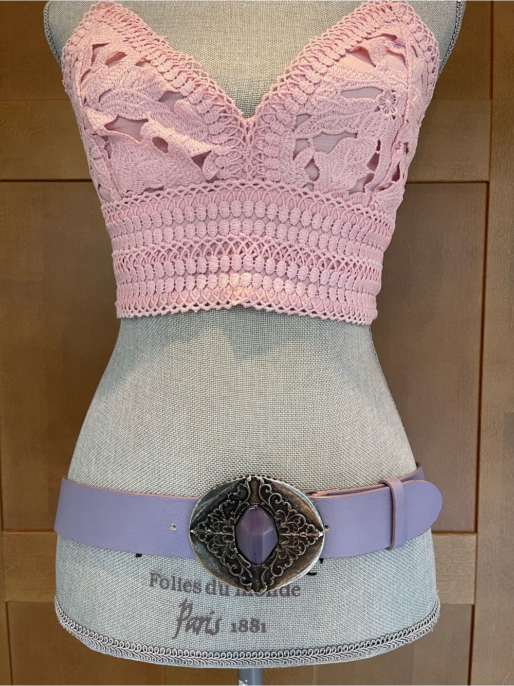 Garuglieri Italy Lavender Leather Belt w/ Antiqued Silver Tone Buckle w/Stone, M